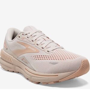 Brooks running sneakers worn 1 x . Too small🥲